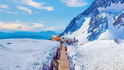 玉龙雪山游玩攻略：门票信息、索道选择、路线搭配与路线旅行全解析指南